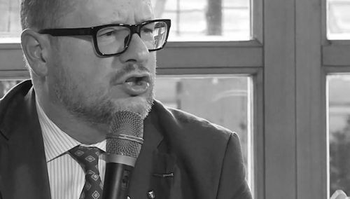 Biegły sądowy twierdzi, że Adamowicz mógł żyć. Błędy medyczne? Błędy organizatora?