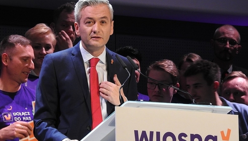 Ujawniono tajne dokumenty lewicy. To koniec Wiosny Biedronia? Ma połączyć się z SLD