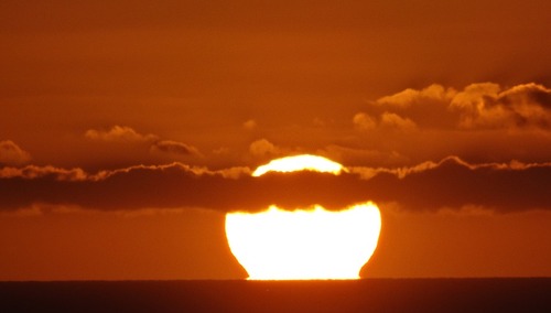 Naukowcy wreszcie wiedzą, co podgrzewa koronę słoneczną
