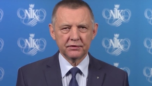 Banaś znowu przypomina o sobie. NIK publikuje raport ws. Krajowej Administracji Skarbowej