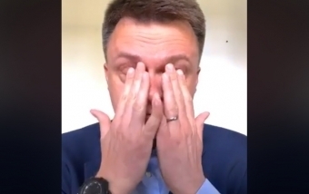 Jerzy Bukowski: Łzy Hołowni