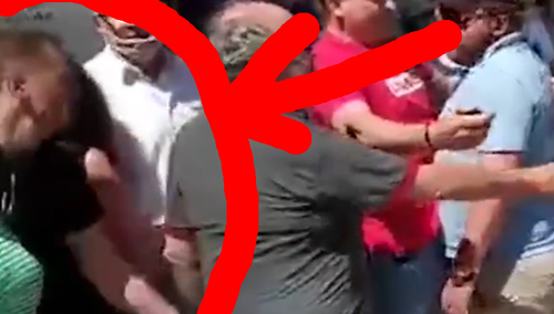 [video] Co jest z tym człowiekiem? Nitras znowu zaatakował. Tym razem starszego pana