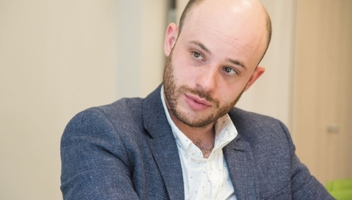 "Pokłady seksizmu, mizogini i pogardy". Śpiewak odpowiada na skandaliczne słowa Frasyniuka