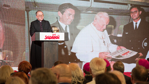 Ks. L. Kowalski: Odbierając nagrodę mam w pamięci kapłanów, którzy za wierność "S" przelewali krew