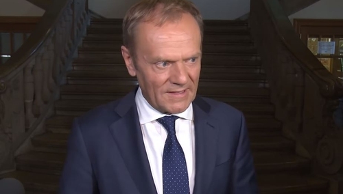 Grzegorz Gołębiewski" Opozycja w koronie wirusa