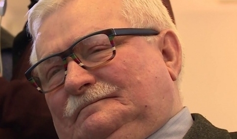 Wałęsa: "Chcecie aferę większą od KNF? Sprawdźcie Cenckiewicza". Prof. Cenckiewicz: Zapraszam