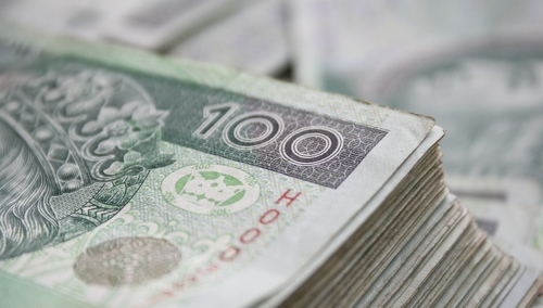 Zbigniew Kuźmiuk: Obniżenie stawek VAT na pieczywo, produkty dla dzieci, oraz e-booki i e-czasopisma