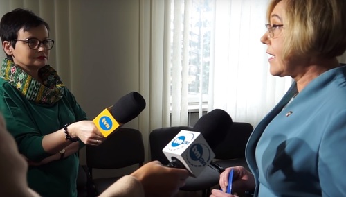 Kurator Barbara Nowak odpowiada ambasador Mosbacher: Należy nam się szacunek