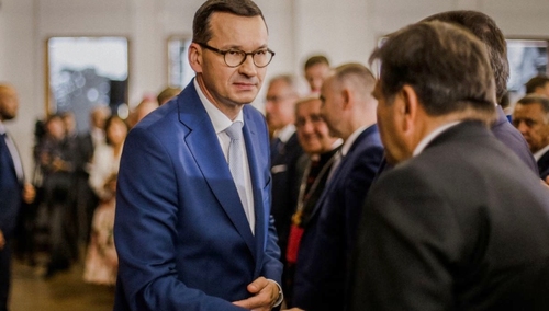 "SE": Nadchodzą zmiany w rządzie. Który z ministrów pożegna się z resortem?