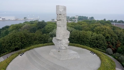 Bilet do Muzeum Gdańska na Westerplatte sprzedaje... Kuchnia Polowa. Smoliński: "Nieudolność zarządzania"