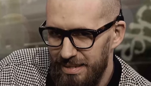 [VIDEO] Raper Pjus: "Nie moglibyśmy swobodnie rozmawiać, gdybym nie miał mojego sprzętu"