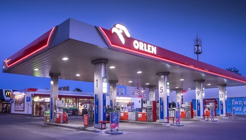 Janusz Szewczak: Polska czeka na decyzję KE w sprawie połączenia Lotosu i Orlenu