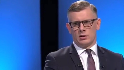 Prof. Cenckiewicz: "Kiedy Wałęsa obalał... Morawiecki się ukrywał i SW zakładał"