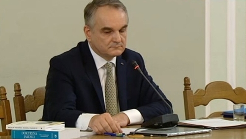 Alexander Degrejt: Koniec luksusów...