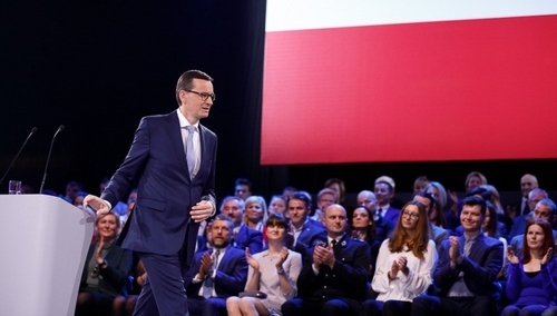 [Felieton "TS"] Karol Gac: Ciepła woda 2.0.