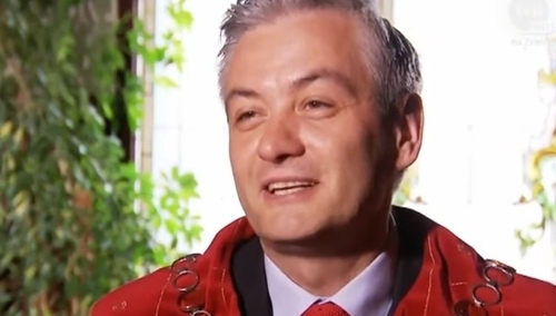 Jerzy Bukowski: Biedroń porównał antykościelnego skandalistę do Chrystusa