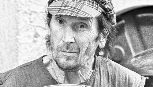 Nie żyje legendarny perkusista Dżemu