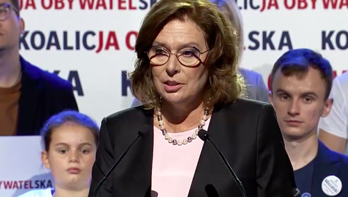 Sejm potępia akty pogardy antykatolickiej. Kidawa-Błońska była "za". Twierdzi, że zagłosowała "omyłkowo"