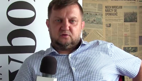 "Czasem warto po prostu pomilczeć". Oburzający wpis dziennikarza GW nt. pogrzebu Kornela Morawieckiego