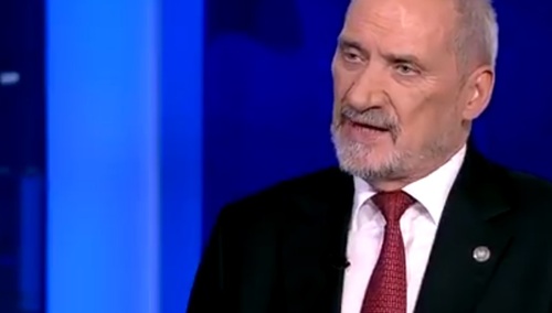 Dziennikarze i internauci komentują zmiany w rządzie: "Krytykować trzeba, ale bredzić nie należy"