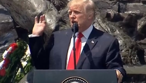 [video] Donald Trump w Warszawie: Polacy - to wy jesteście duszą Europy. Polski nie da się złamać