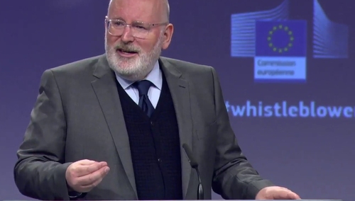 Kłopoty Timmermansa. Uruchomiono przeciwko niemu postępowanie karne w Rumunii