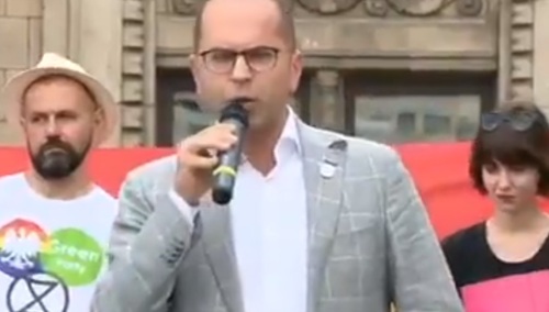 [video] Szczerba: "Jesteśmy przeciwni żeby pretorianie Kaczyńskiego atakowali ludzi". Bezcenna kontra
