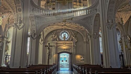 Episkopat o handlu w niedziele: Pamiętaj, abyś dzień święty święcił!