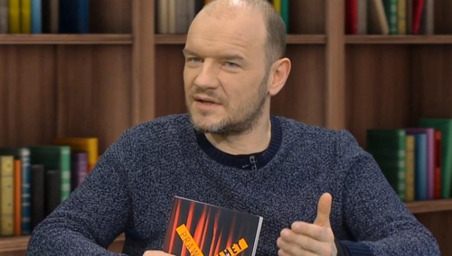 Zjadliwy komentarz Redbada Klynstry-Komarnickiego po expose Premiera Morawieckiego