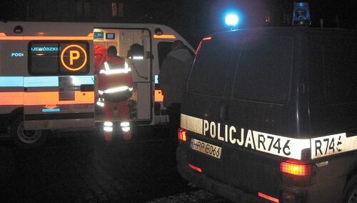 Brawo! Policjanci z Poznania pokazali śląskim kolegom, jak pomóc rodzicom wiozącym dziecko do szpitala