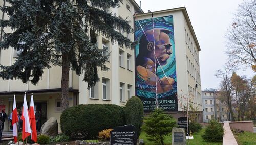 Mural na 101. rocznicę odzyskania niepodległości. Największy w...