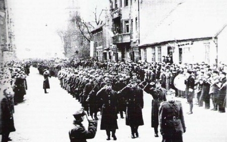 21-26 kwietnia 1945 r. – bitwa pod Budziszynem. Hekatomba 2. Armii Wojska Polskiego