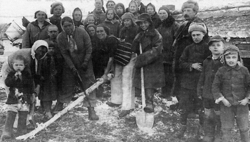 Deportowani do Kazachstanu, ferma nr 2, sowchoz 228, stacja Mamlutka, 15 kwietnia 1941 r.