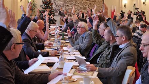 KK w Gdańsku: Lewica jest ideowym następcą PRL-owskich komunistycznych organów i instytucji