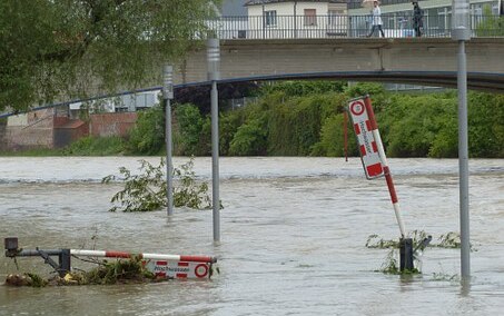 Ostrzeżenia hydrologiczne dla pięciu regionów