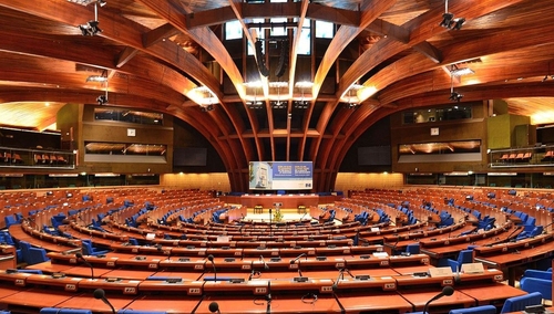 Polska jako jedyna w UE objęta procedurą monitoringu. Przyjęto krytyczną rezolucję w Radzie Europy