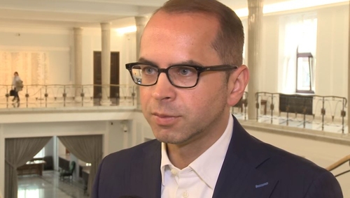 "Nie ma dnia bez kłamstwa?". Posłowie PO publikują zdjęcie J. Kaczyńskiego i A. Dudy. Ostre komentarze