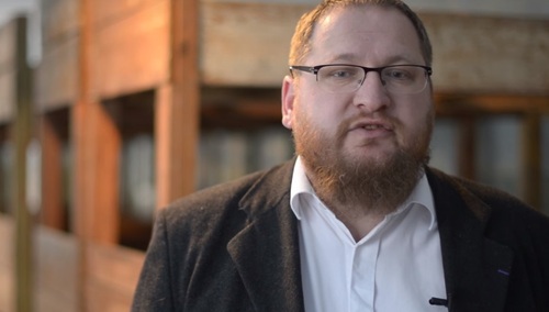 Joanna Płotnicka: Diaboliczny pomysł dyrektora Muzeum KL Auschwitz