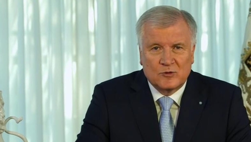 Szef niemieckiego MSW zapowiada cofanie statusów uchodźcy za prywatne wyjazdy do Syrii