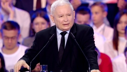 Jerzy Bukowski: Kaczyński wodzi rej