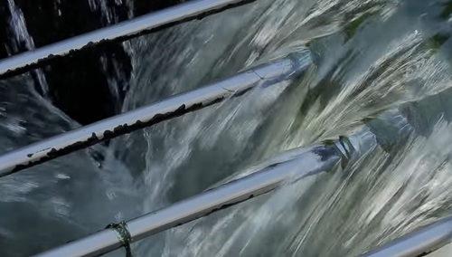 Główny Inspektorat Ochrony Środ.: Poważny kryzys. Kilkanaście ton azotu na dobę dostaje się Wisły. Rtęć