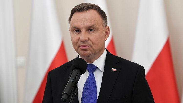 Rosyjscy komicy zadzwonili do Andrzeja Dudy. Kancelaria potwierdza: "Sprawą zajmują się służby"