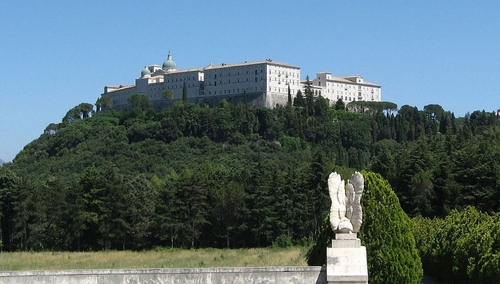 Rocznica zdobycia klasztoru na Monte Cassino. Szef MON: "To dowód chwały polskiego żołnierza"