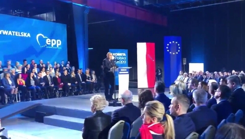 [video] Schetyna: "Platforma to nie partia. Naszym zadaniem jest wspomóc odddolny ruch obywatelski"