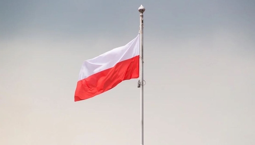 [Felieton "TS"] Waldemar Biniecki: Historia kołem się toczy