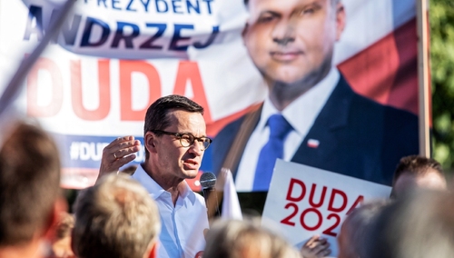 "W Warszawie prąd od Niemców, ciepło od Francuzów, metro budują Włosi i Turcy. Tak ma wyglądać Polska?"