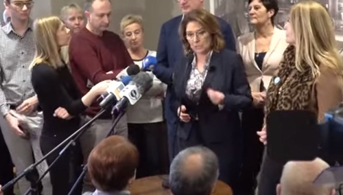 [video] Wyborca do Kidawy-Błońskiej: "Co pani stworzyła przez osiem lat?". MKB: "A pan?"