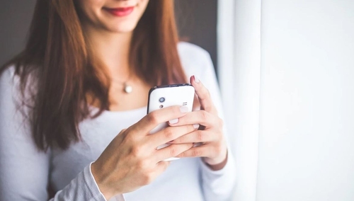 Znane oszustwo powraca. Nie oddzwaniaj na te numery, bo stracisz majątek