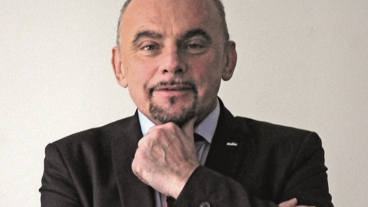 Alfred Bujara o wolnych niedzielach: Koniec świata nie nastąpił