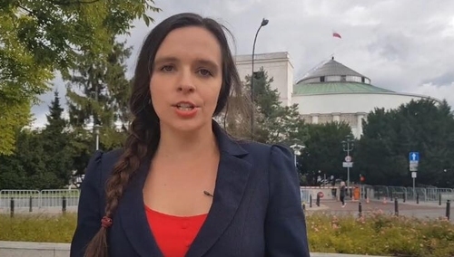 Jachira będzie walczyć z krzyżem w Sejmie? "Może wystąpię w tej sprawie do Jarosława Kaczyńskiego"